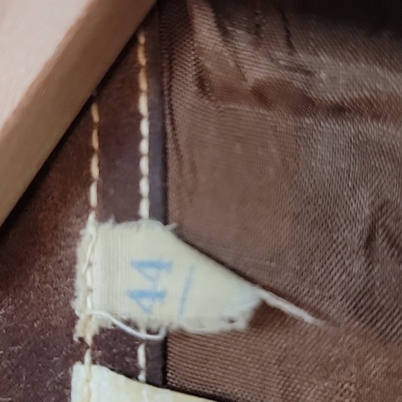 VTG | Bohemian Suede Jacket - Picture 8 of 16